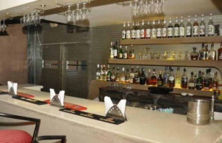 Hotel Manorama Виджаявада Экстерьер фото